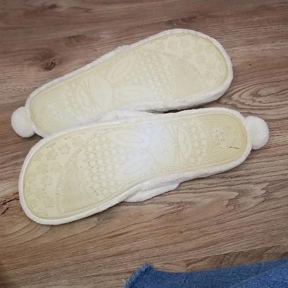 Runaway Rabbit Creations Plush Bunny Slippers Off White House Shoes Pink Black - Picture 7 of 9